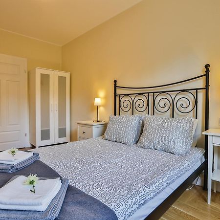 Apartament Bursztynowy Mariacka Old Town غدانسك الغرفة الصورة