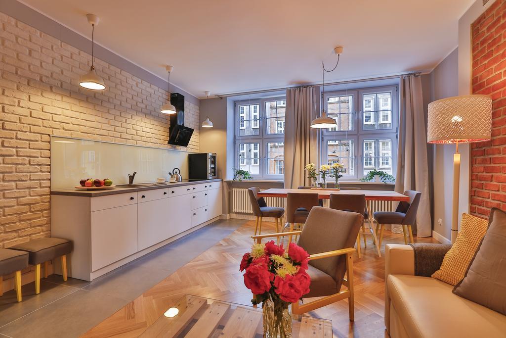 Apartament Bursztynowy Mariacka Old Town غدانسك الغرفة الصورة