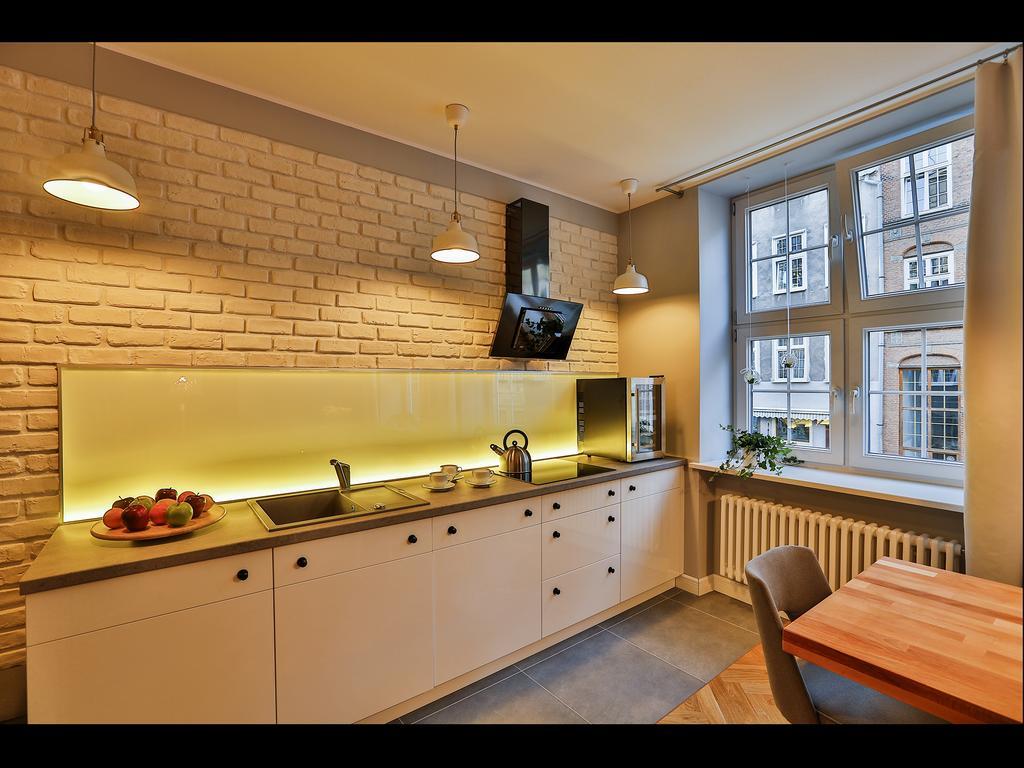 Apartament Bursztynowy Mariacka Old Town غدانسك الغرفة الصورة